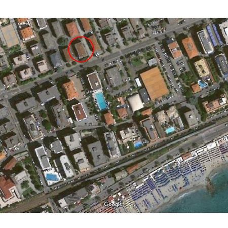 Viale Repubblica 307 6 Apartment ปิเอตราลิกูเร ภายนอก รูปภาพ
