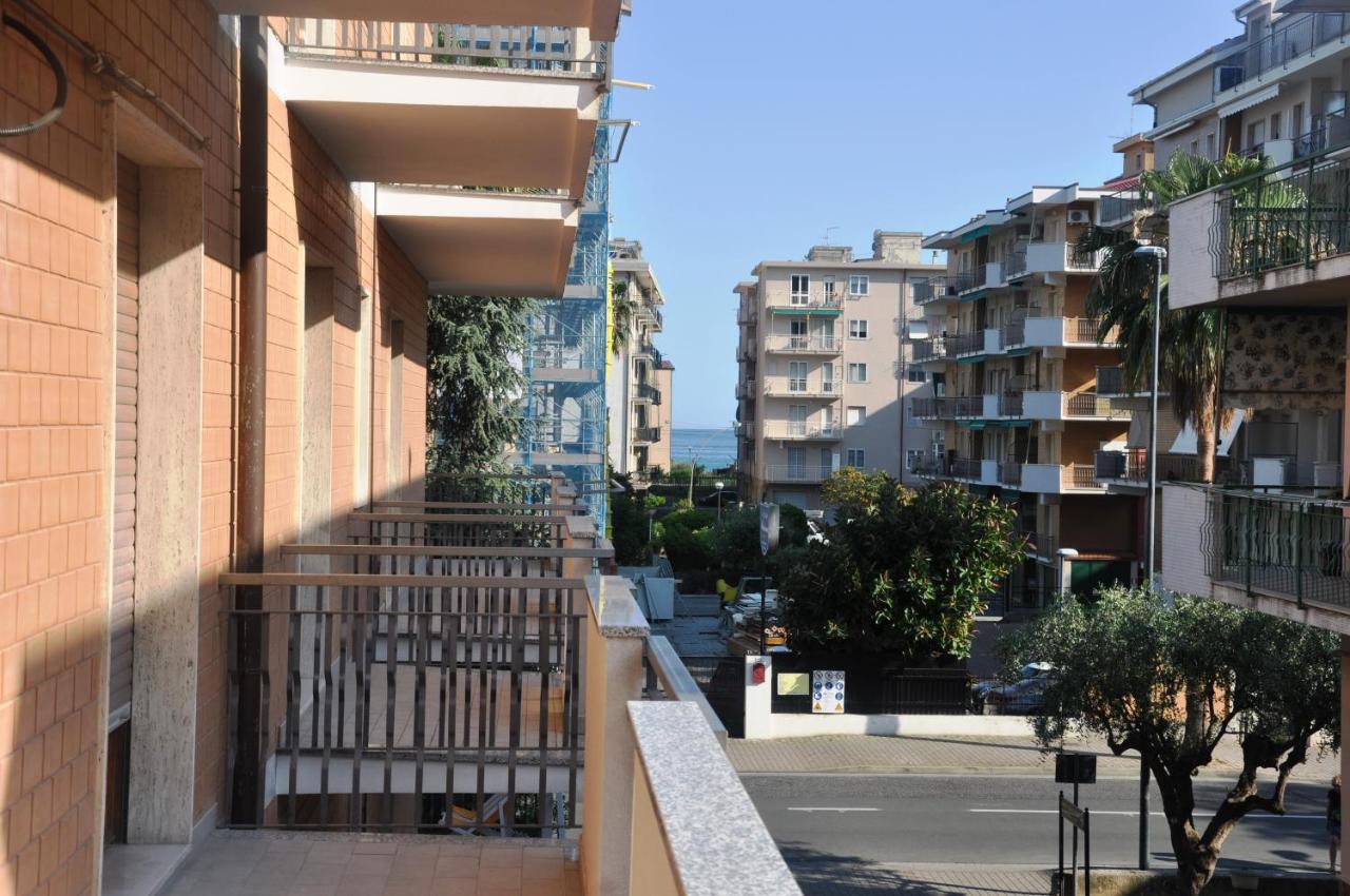 Viale Repubblica 307 6 Apartment ปิเอตราลิกูเร ภายนอก รูปภาพ